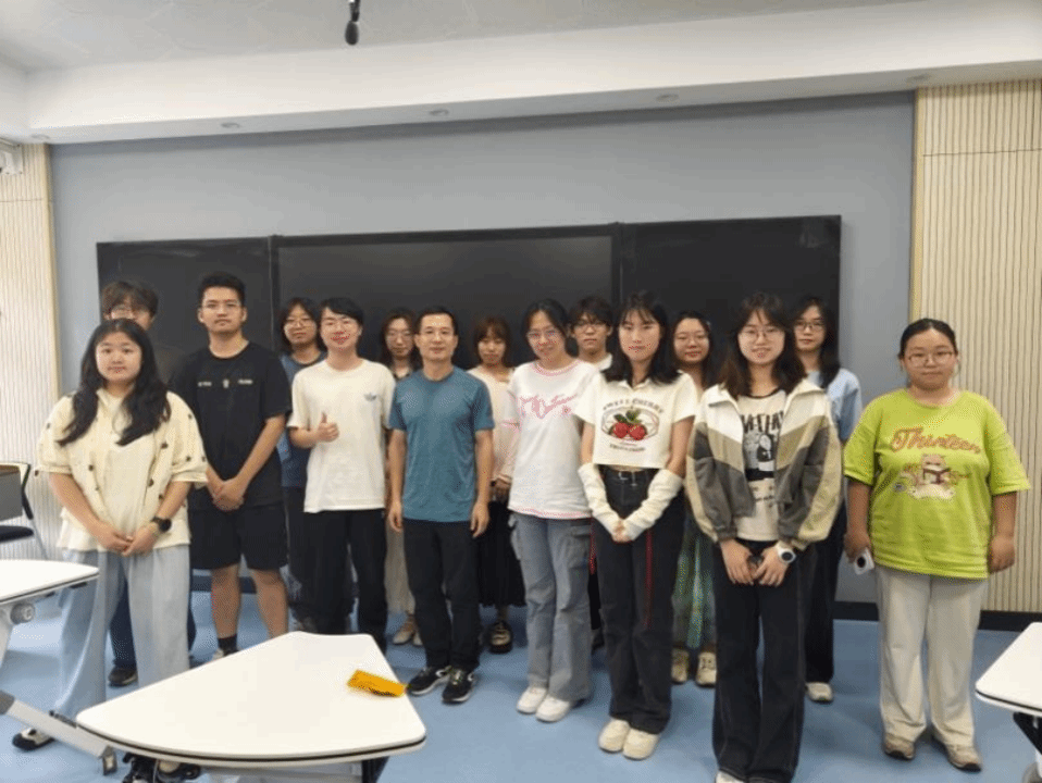 2025年太阳成集团tyc122ccvip暑期国际学堂圆满结课
